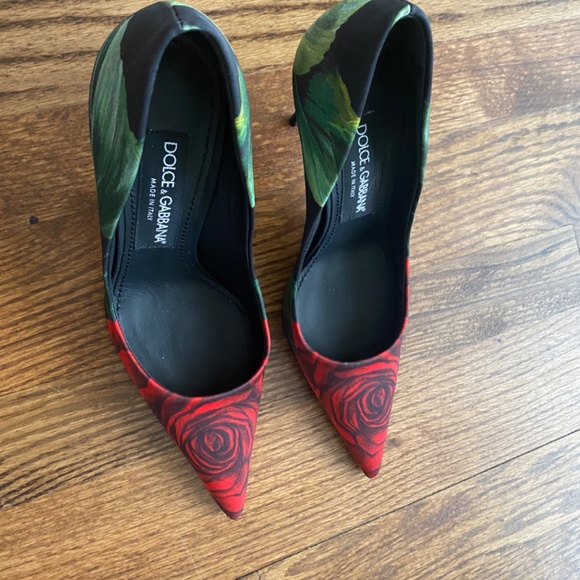 Dolce and Gabbana shoes size 36 - Picture 2 of 3